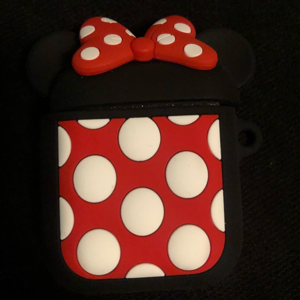 Apple AirPods case cartoon characters silicons
